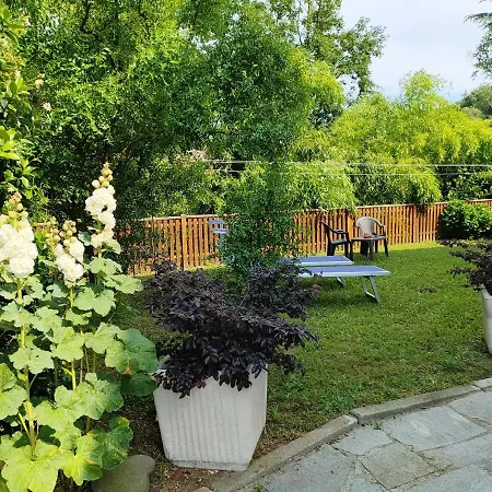 2 Bedrooms With Enclosed Garden And Wifi At 3 Km Away From The Appartamento Arona