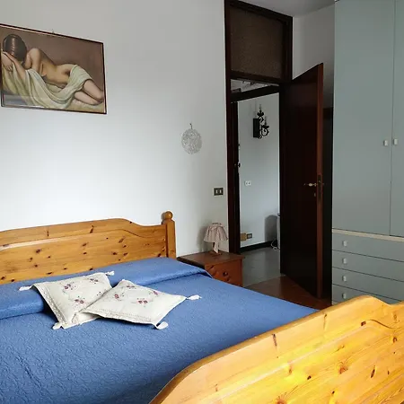 2 Bedrooms With Enclosed Garden And Wifi At 3 Km Away From The *
